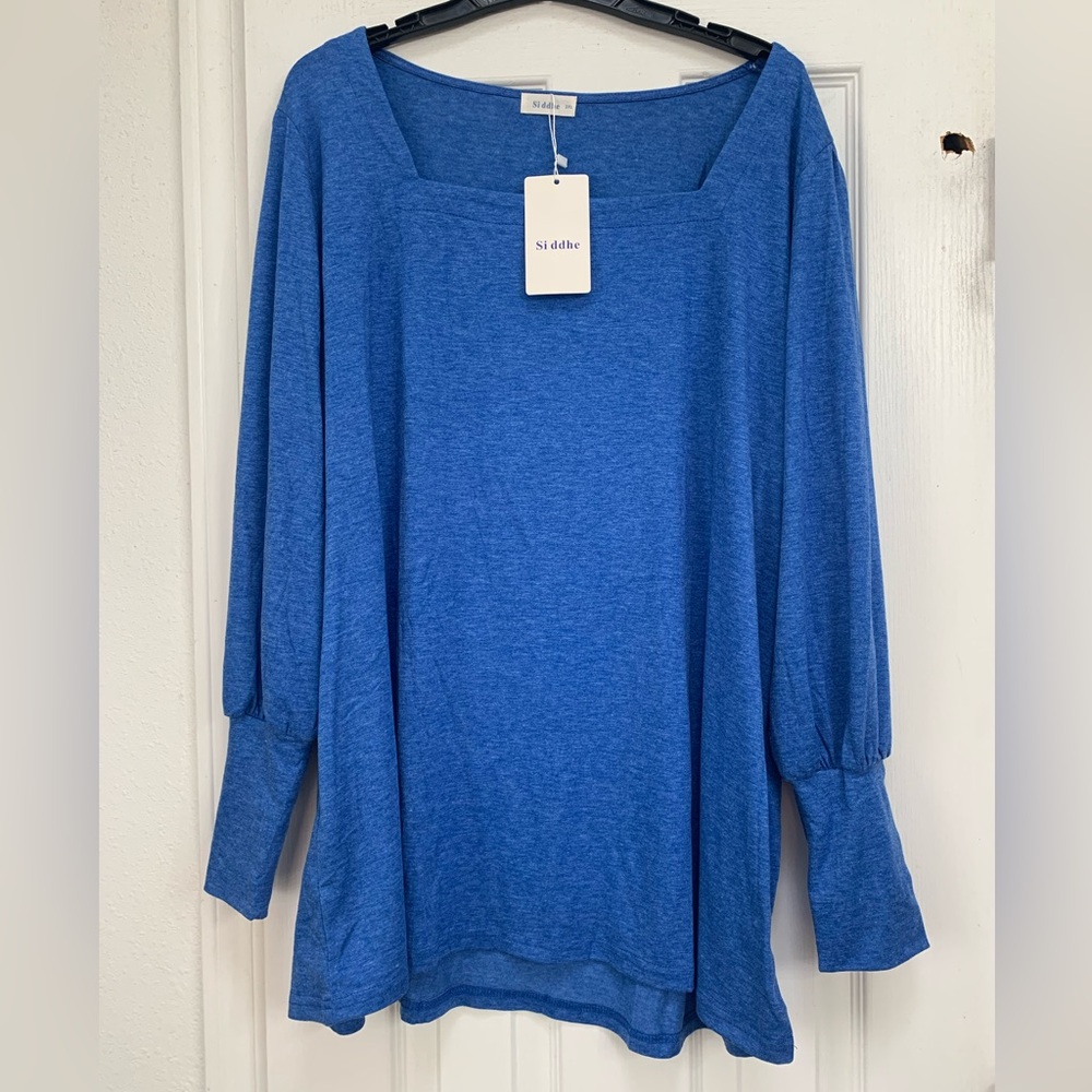 NWT Women's Blue Top 3XL